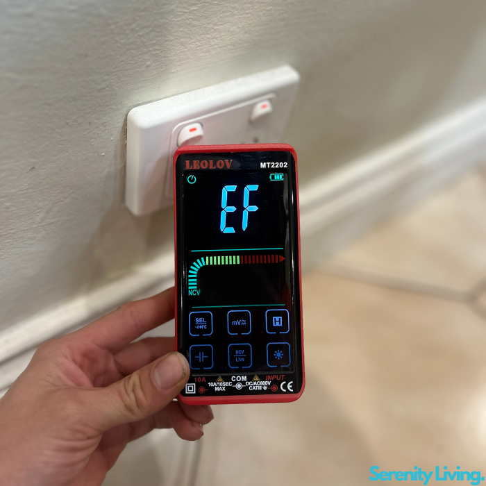 AutoIntel™ Digital Multimeter