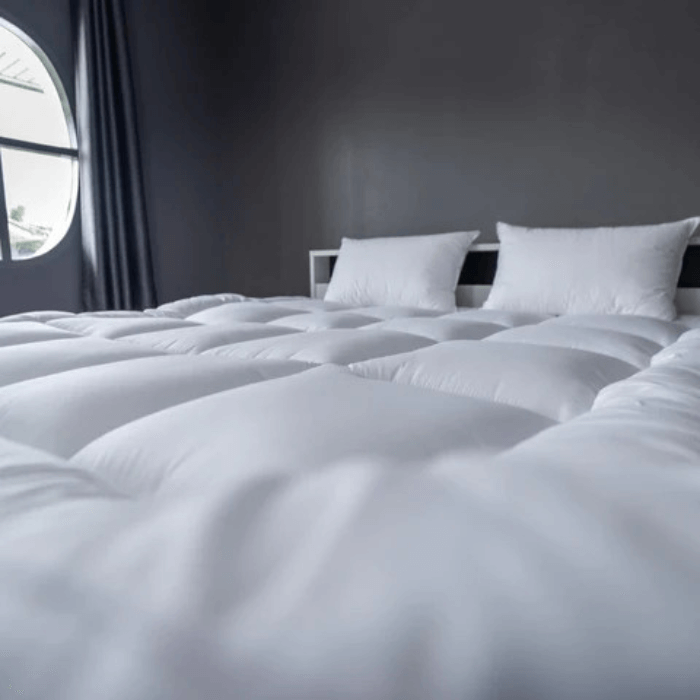 DreamCloud™ Plush Mattress Topper